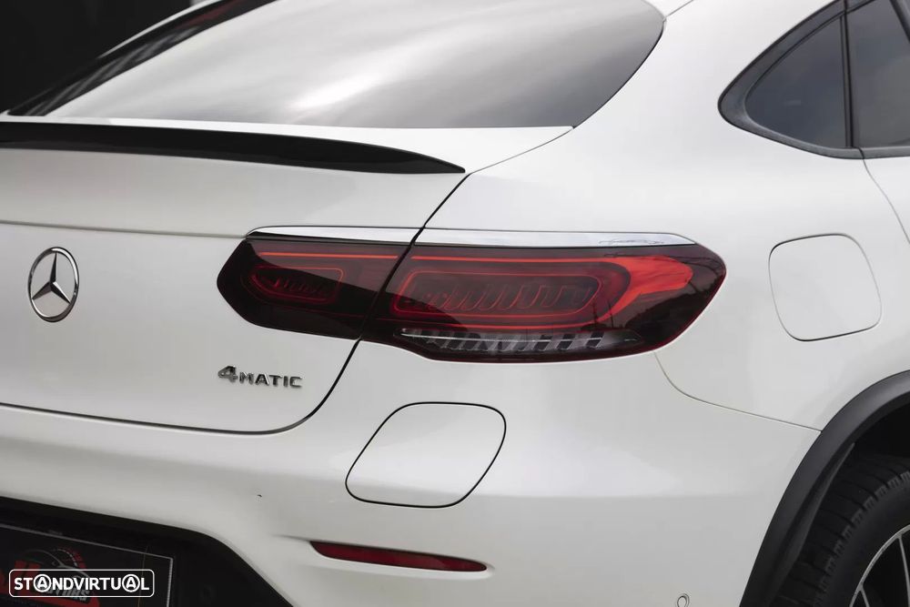 Mercedes-Benz GLC 300 de Coupe 4Matic 9G-TRONIC AMG Line - 36