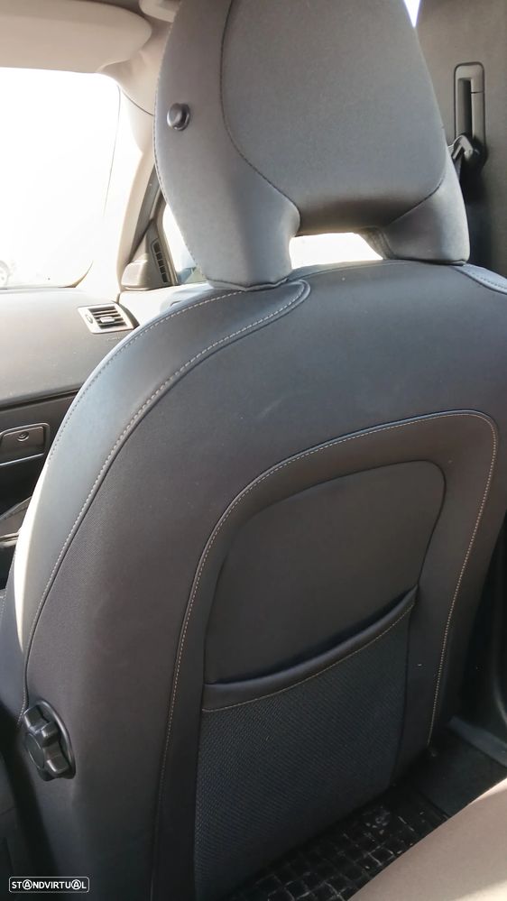 Volvo S40 1.6 D Drive Summum Start/Stop - 3