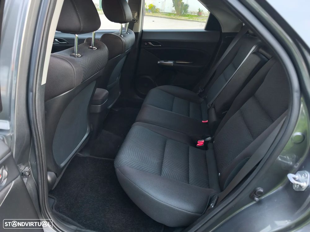 Honda Civic 1.4 i-VTEC Elegance - 6