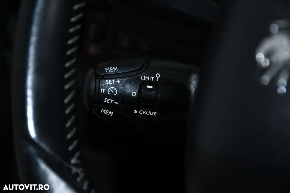 Peugeot 308 - 17