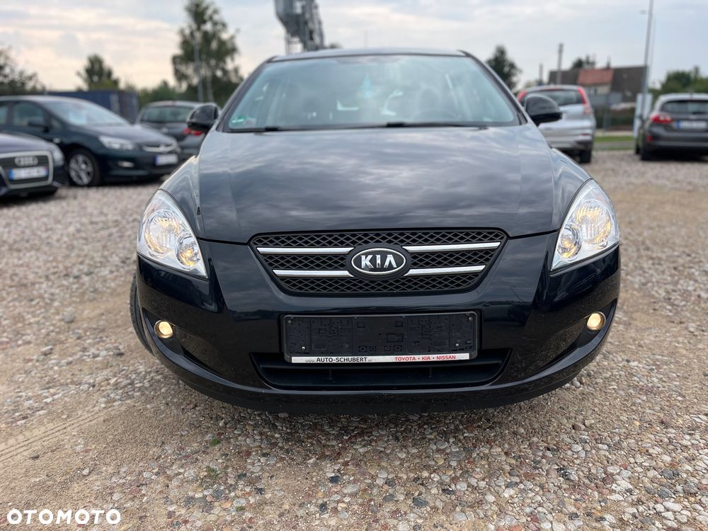 Kia Ceed 1.4 CVVT Attract - 2