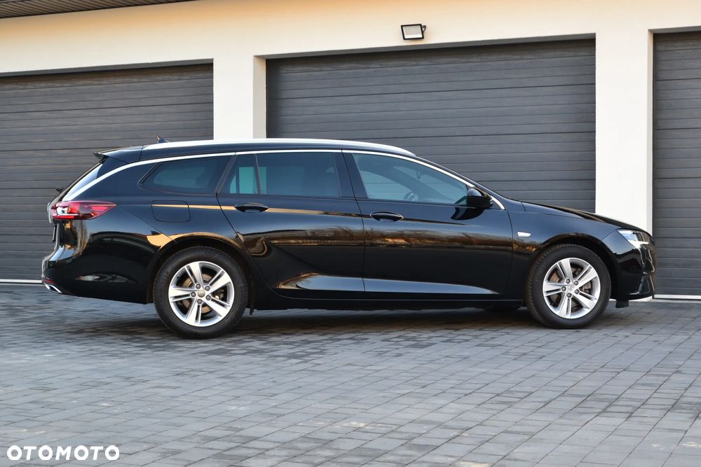 Opel Insignia - 25