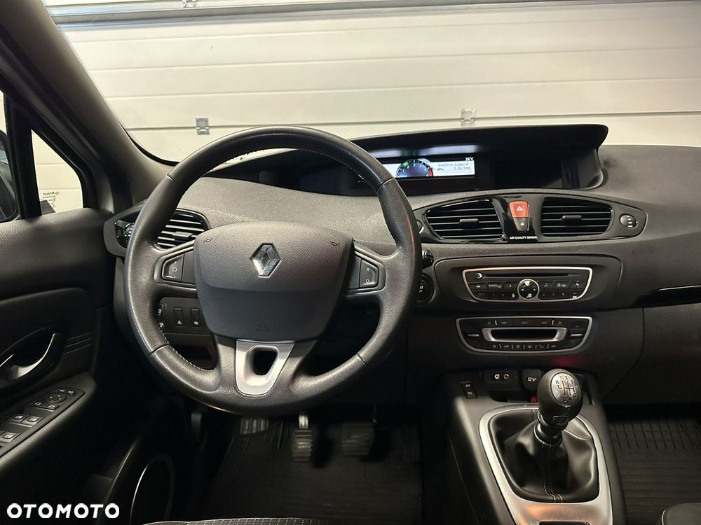 Renault Scenic - 9