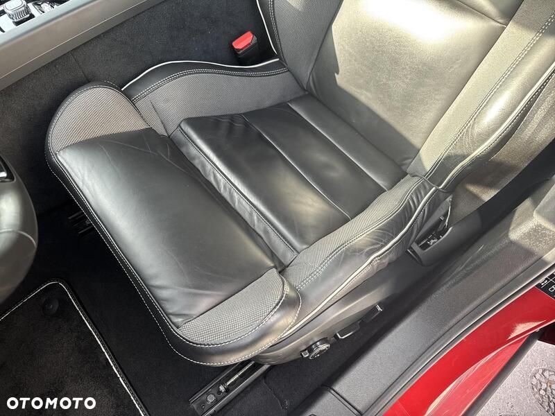 Volvo S60 B4 B R-Design - 15