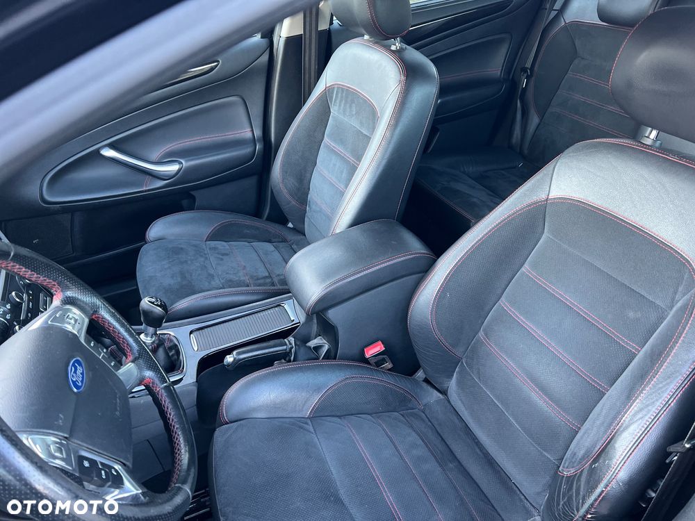 Ford Mondeo 2.0 TDCi Titanium X - 10