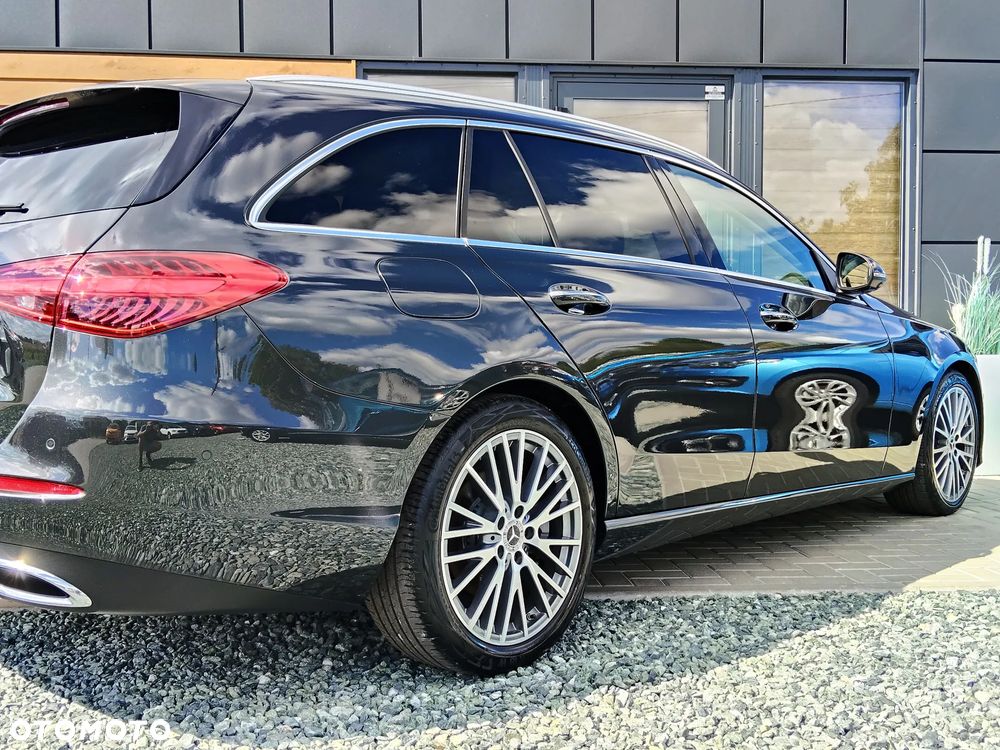 Mercedes-Benz Klasa C 220 d 4Matic 9G-TRONIC Avantgarde - 39