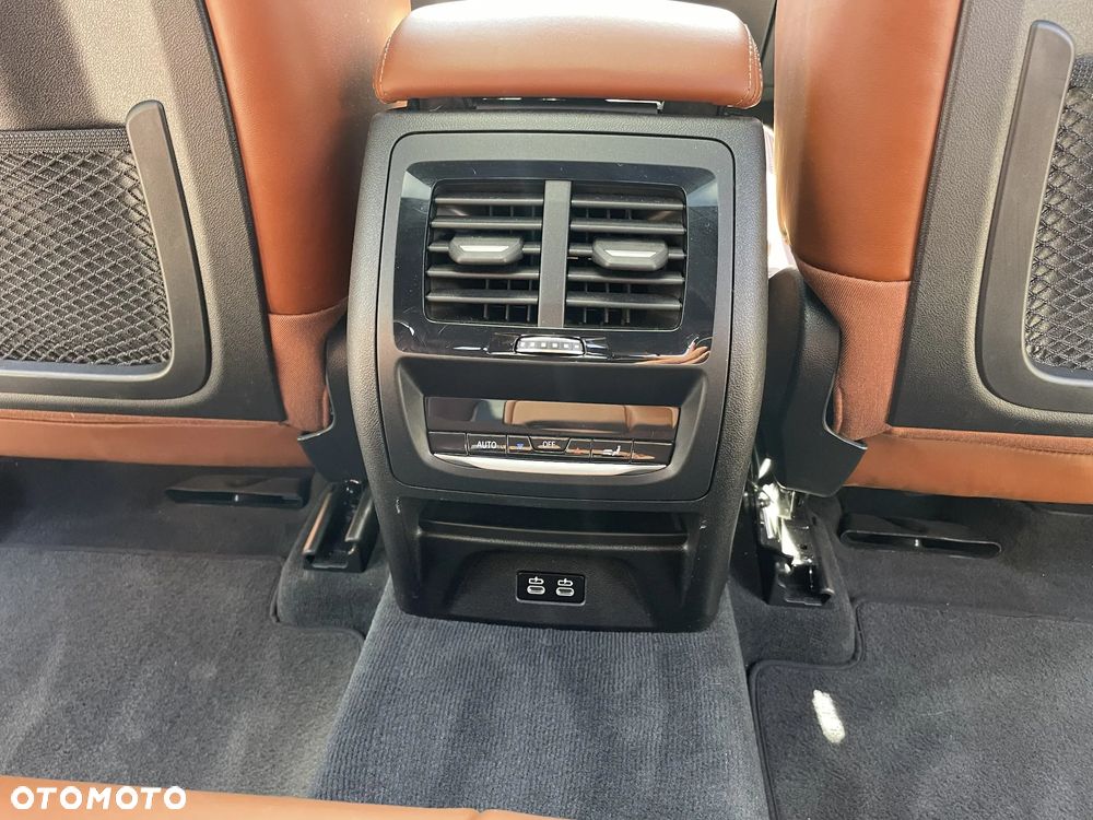 BMW X4 - 15