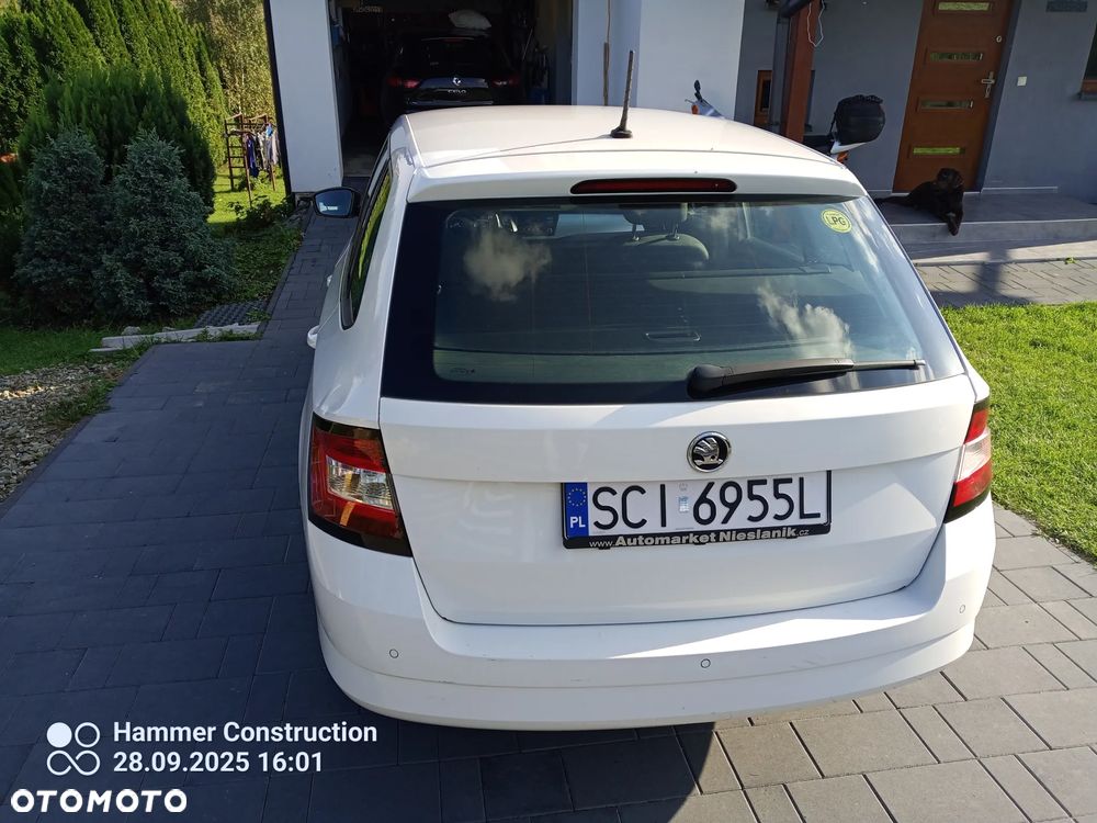 Skoda Fabia 1.0 MPI Edition - 10