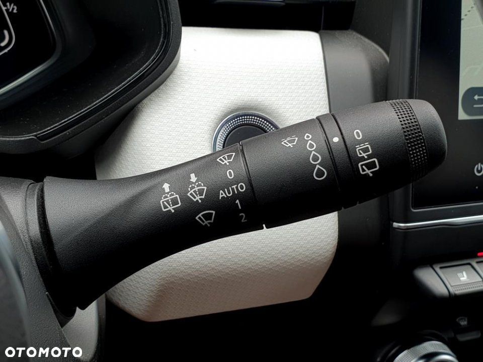 Renault Clio - 19