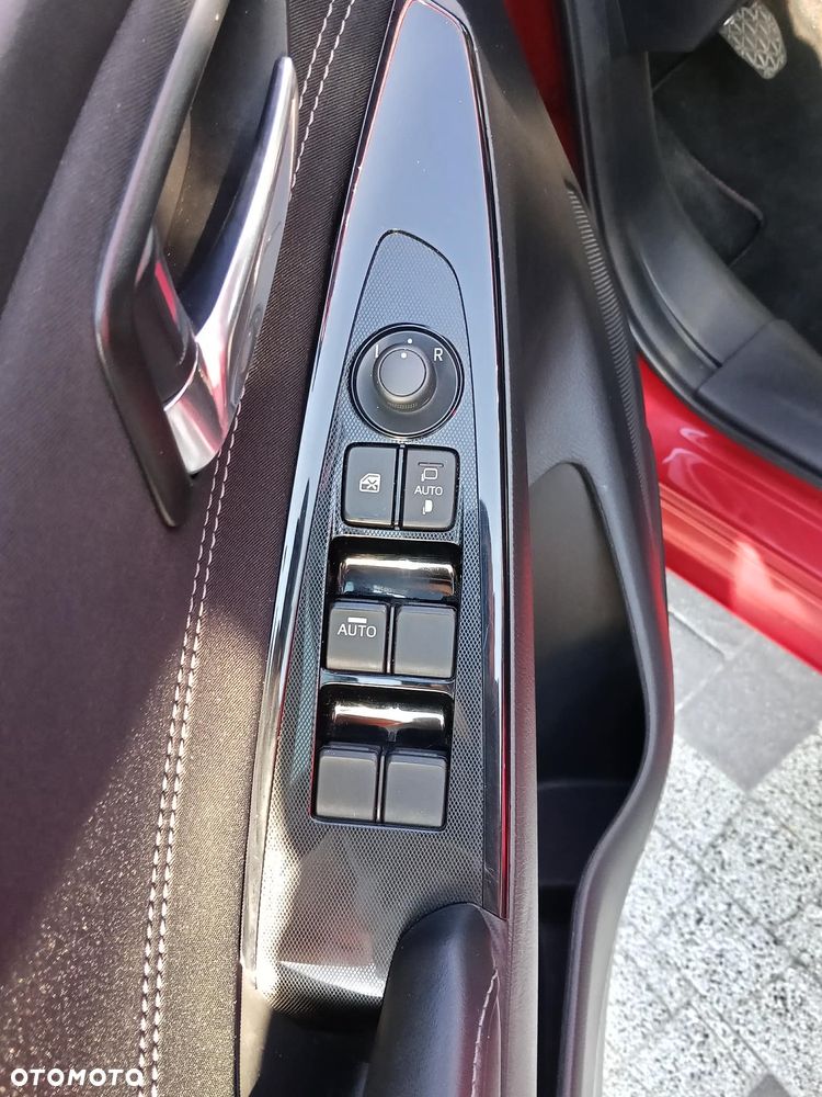 Mazda 2 - 12