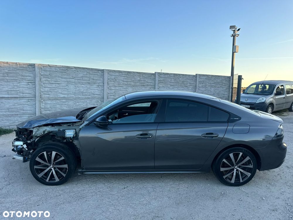 Peugeot 508 225 e-EAT8 GT - 29