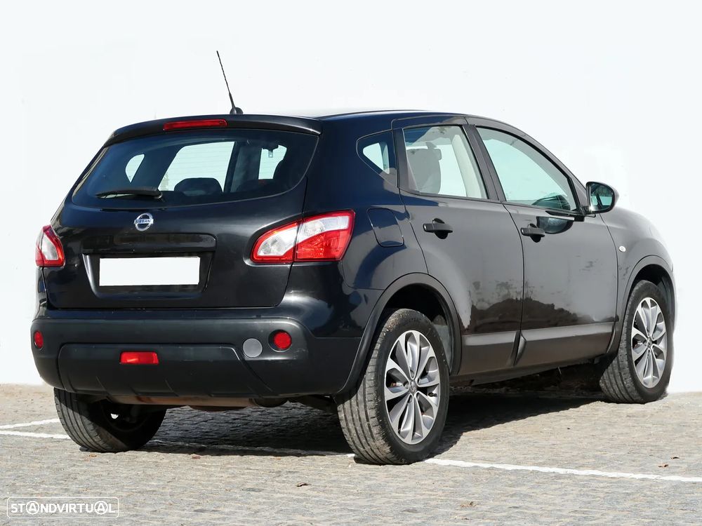 Nissan Qashqai 1.5 dCi Acenta - 8