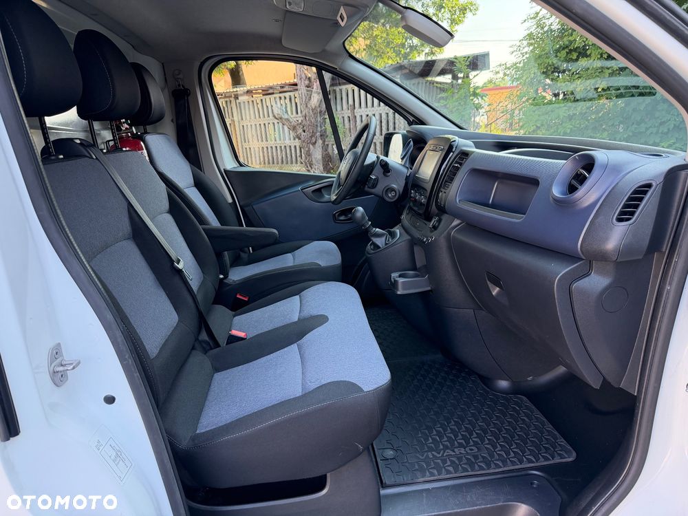 Opel VIVARO - 19