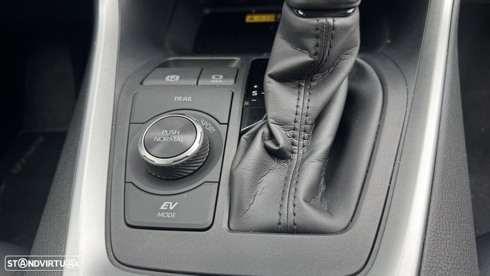 Toyota RAV4 2.5 HDF Lounge AWD-i - 11