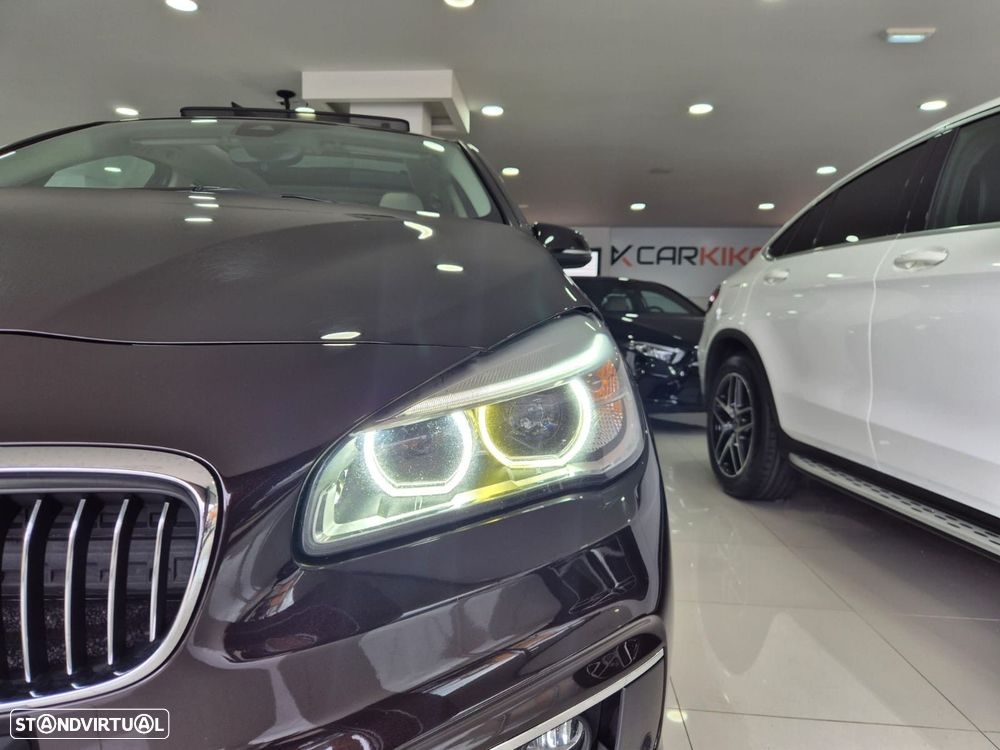 BMW 216 Active Tourer d Line Luxury - 16