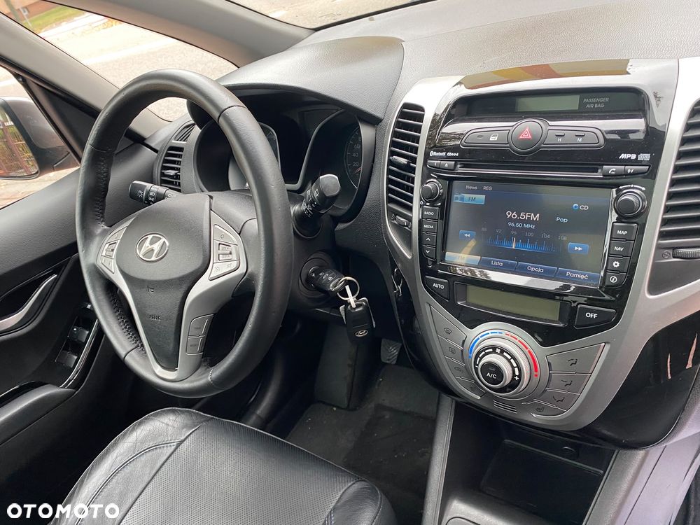 Hyundai ix20 1.6 Comfort blue - 14
