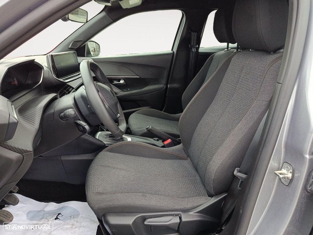 Peugeot 2008 1.2 PureTech Style - 9