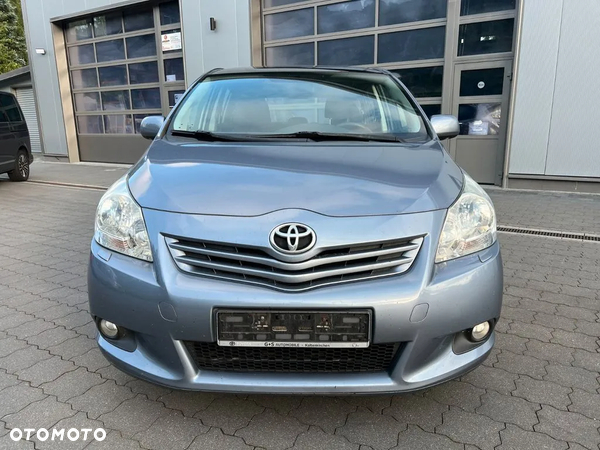 Toyota Verso 1.8 7-Sitzer Comfort