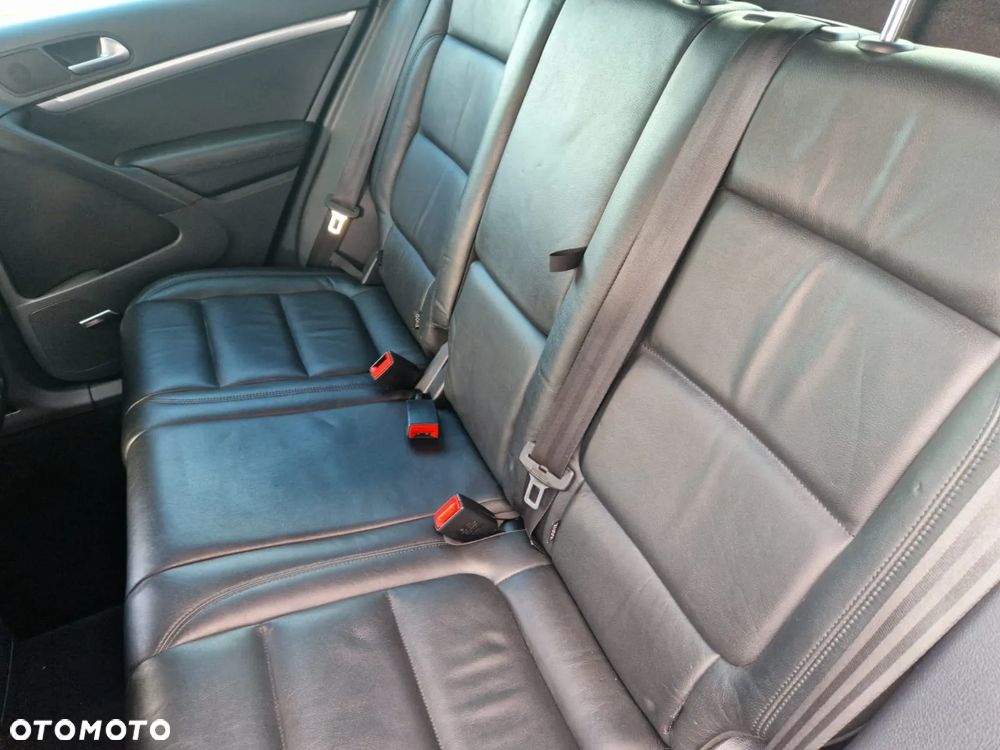 Volkswagen Tiguan - 21