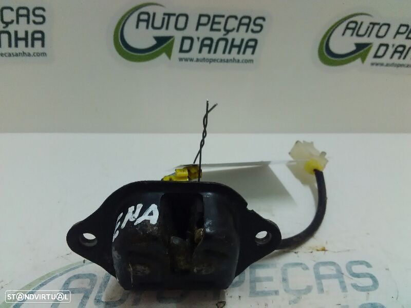 Fecho Da Mala Nissan Largo (C23) - 1