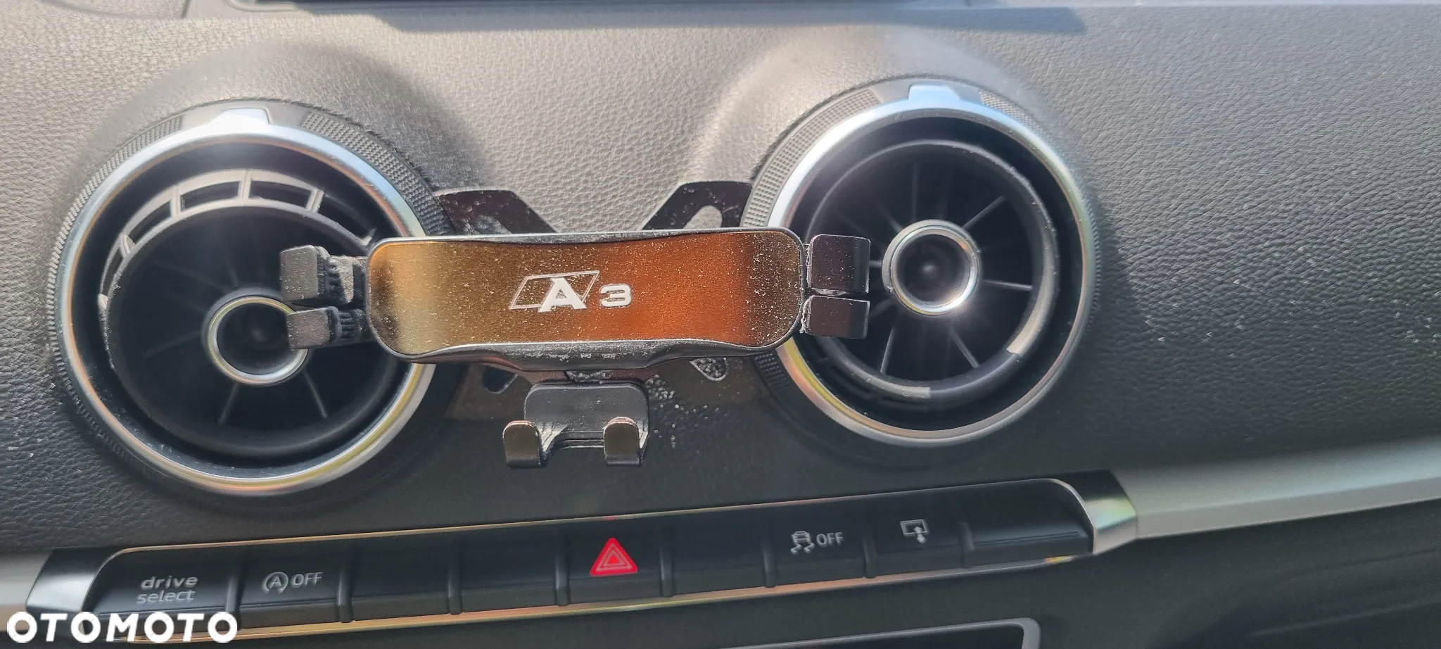 Audi A3 2.0 TDI Edycja Specjalna S tronic - 20