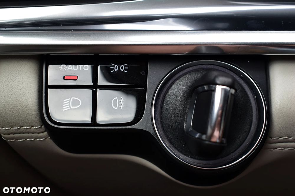 Porsche Panamera 4S E-Hybrid - 23