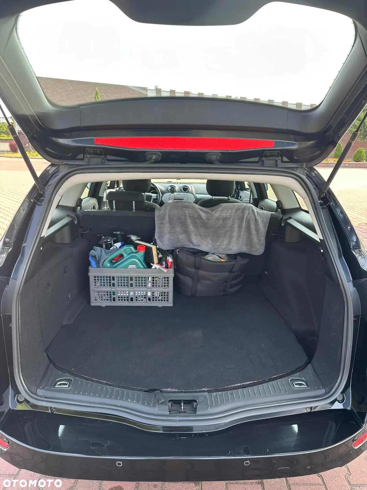 Ford Mondeo 2.0 Ambiente - 17