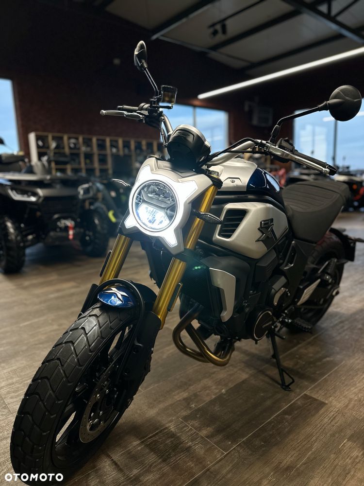 CFMoto 700CL-X Heritage - 14