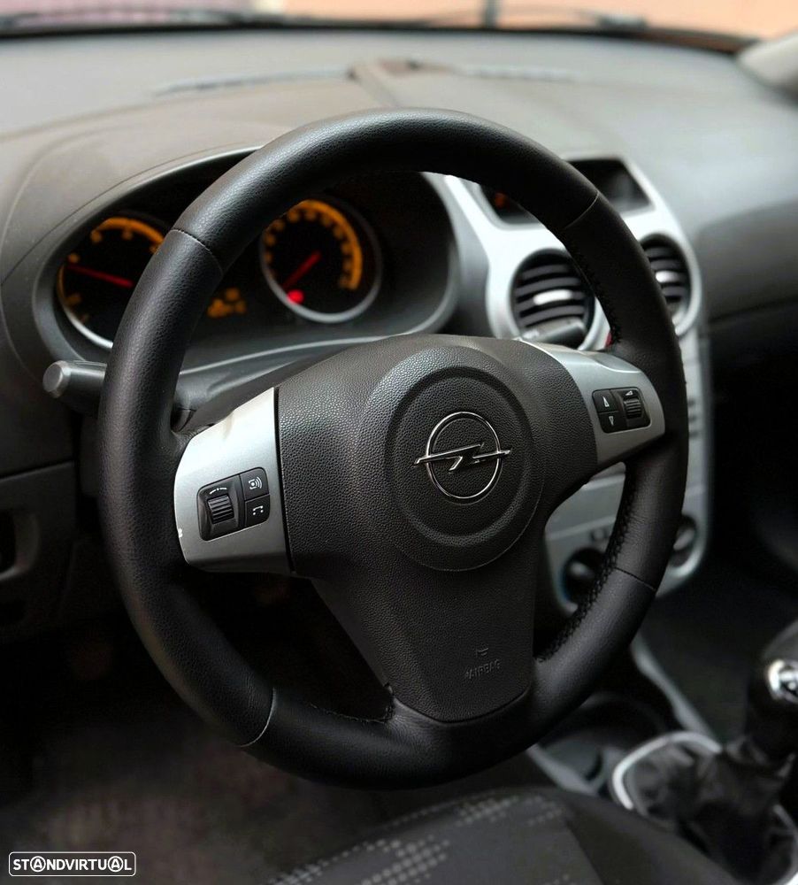 Opel Corsa 1.3 CDTI Enjoy EcoFLEX - 11