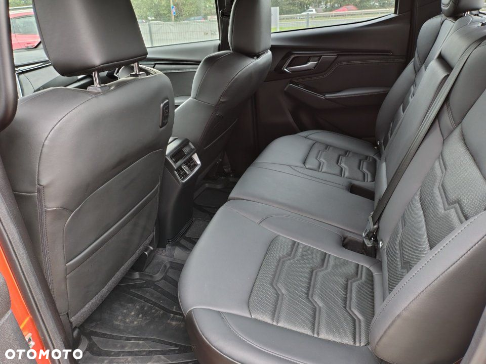 Isuzu D-Max - 10