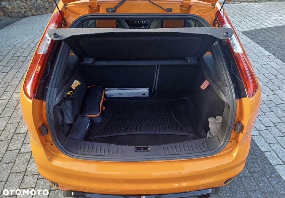 Ford Focus - 10