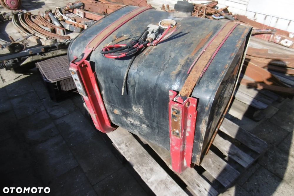 Zbiornik paliwa Man F2000 Tga F90 6x4 8x4 6x6 - 12