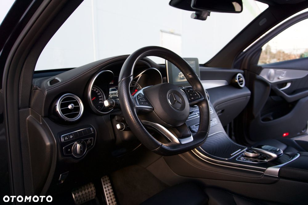Mercedes-Benz GLC - 15