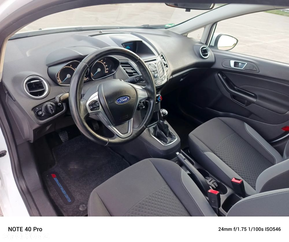 Ford Fiesta 1.0 EcoBoost Champions Edition - 16