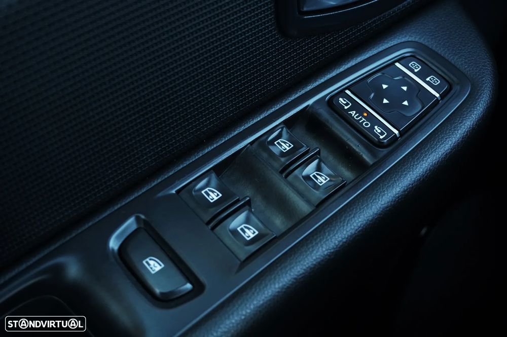 Renault Clio Sport Tourer 1.5 dCi GT Line - 23