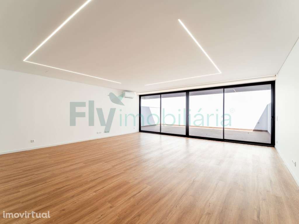 Moradia T4 Canidelo, Vila Nova de Gaia - Grande imagem: 4/60