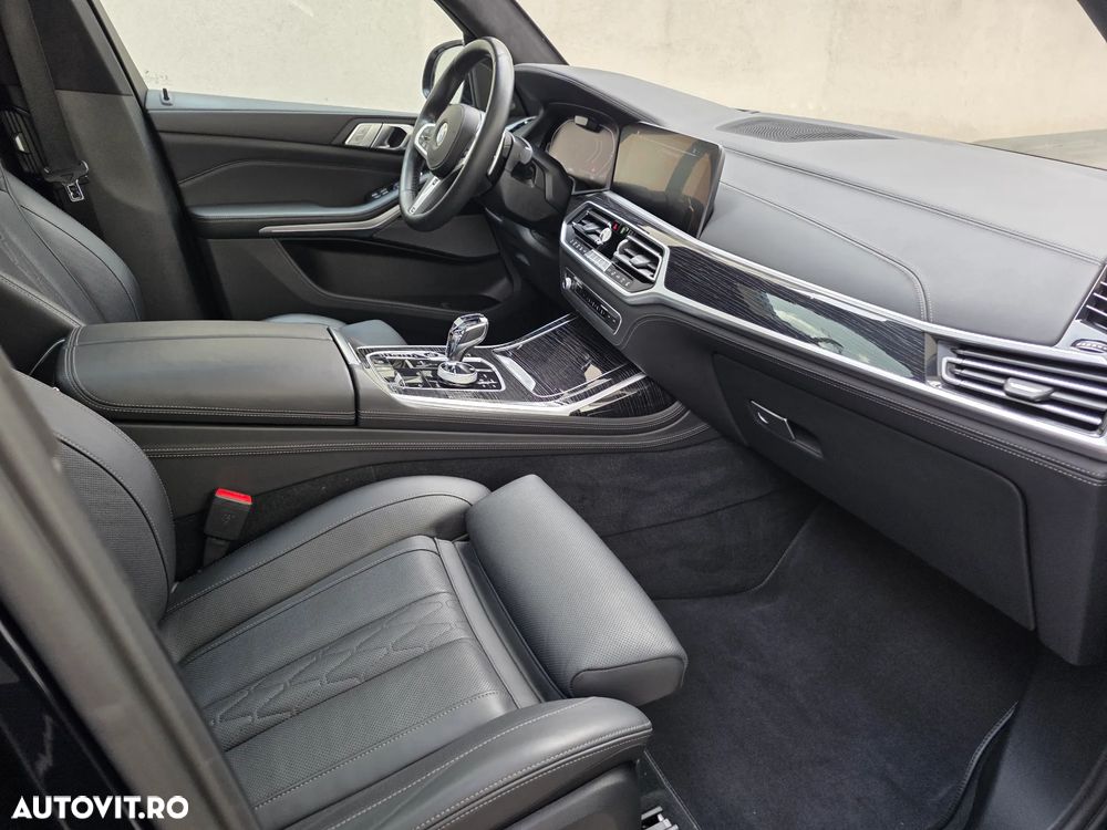 BMW X7 xDrive40d - 24