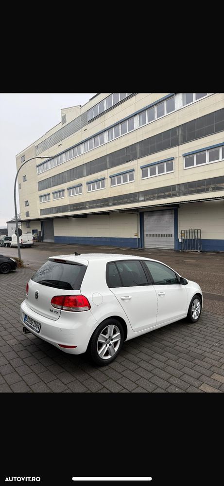 Volkswagen Golf - 3