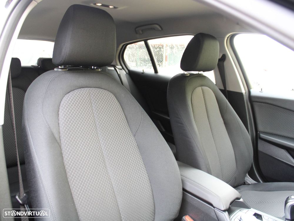 BMW 116 d Pack Essence - 56