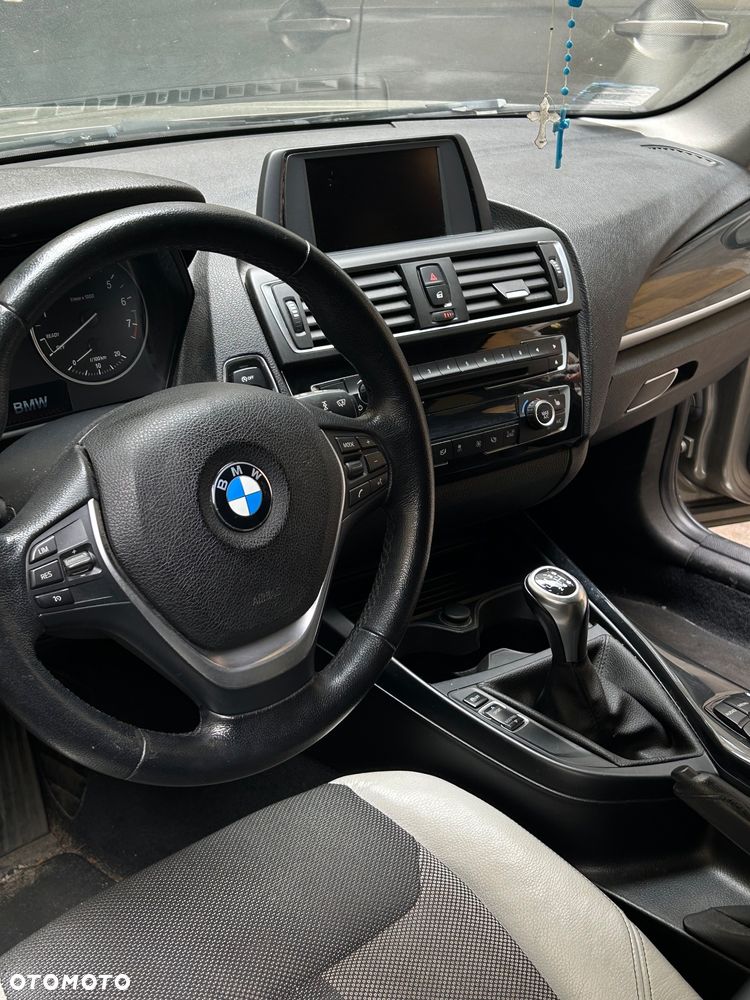 BMW Seria 1 118i - 10