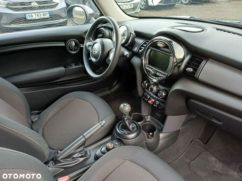 MINI Cooper John Works Trim - 12