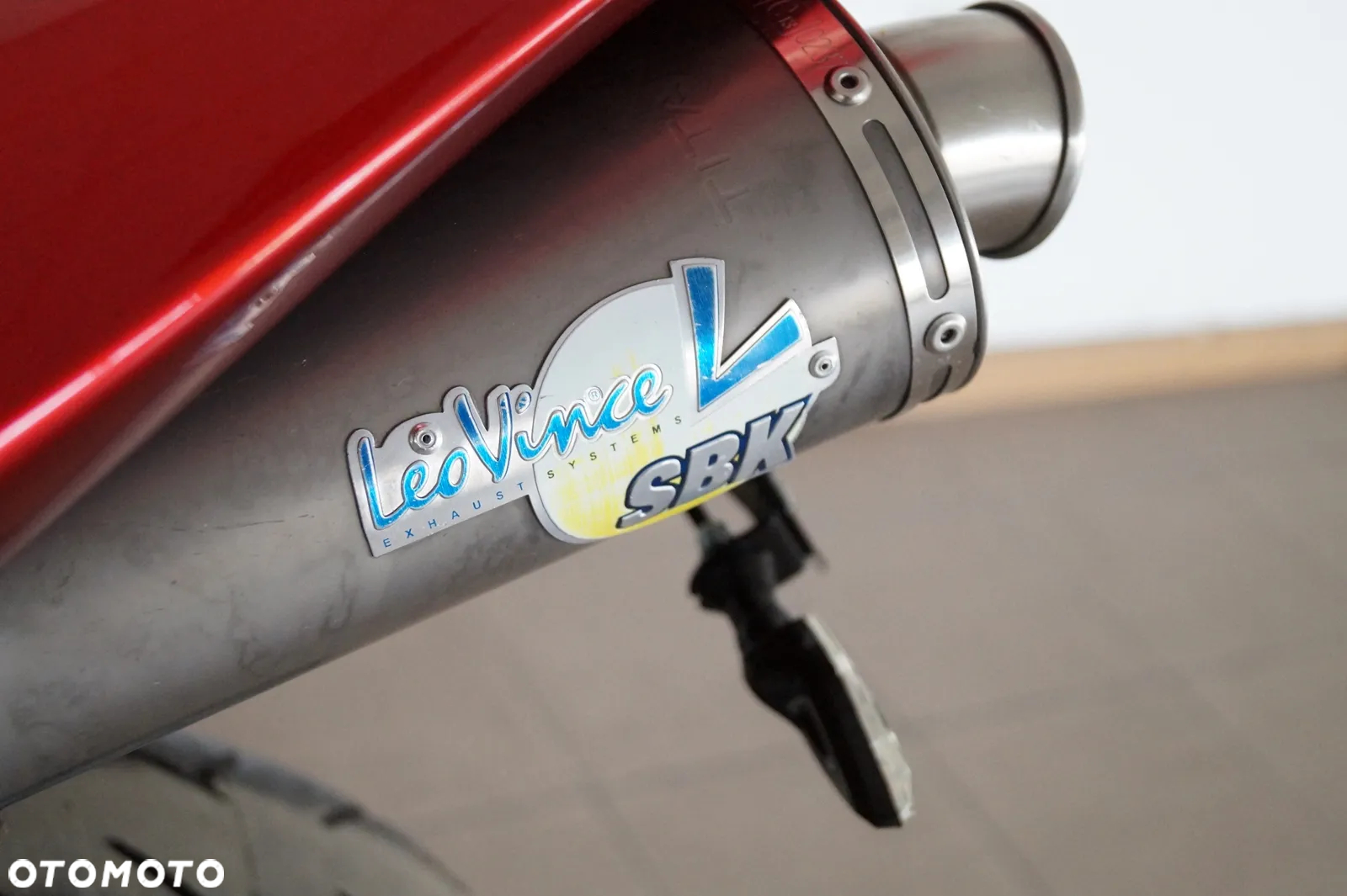 Yamaha R1 - 15