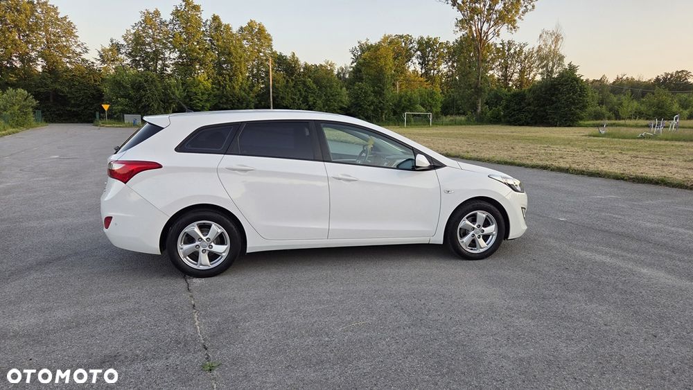 Hyundai i30 1.4 Style - 12