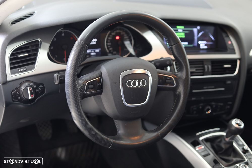 Audi A4 2.0 TDI - 9