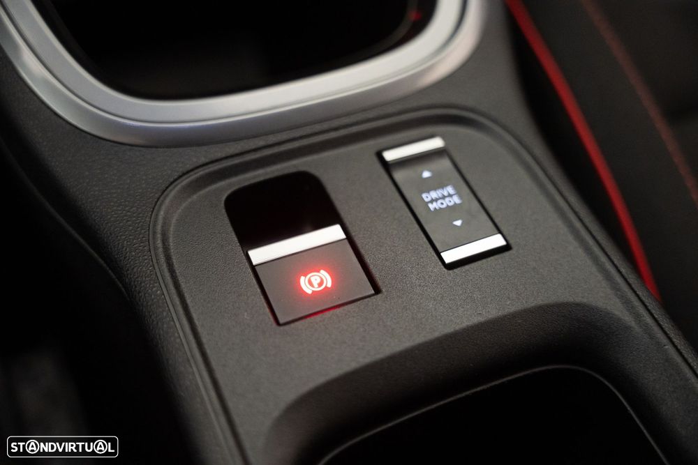 Fiat 600e 54 kWh (RED) - 11