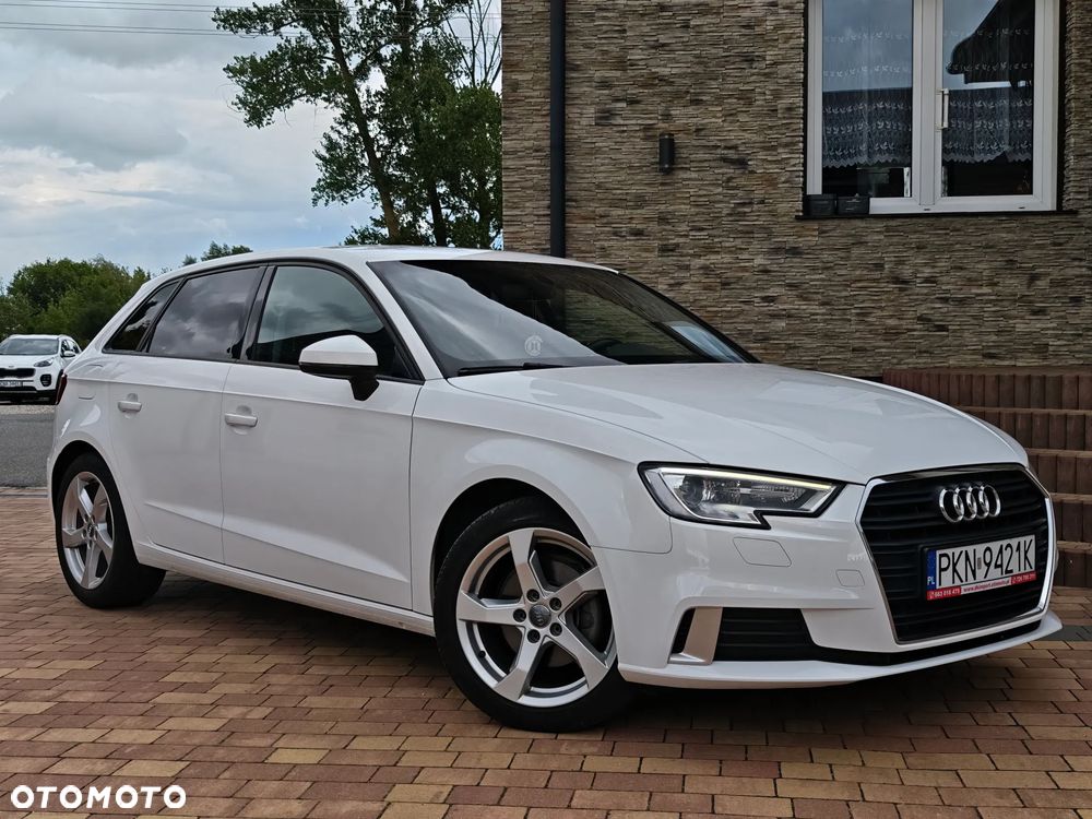 Audi A3 Sportback 2.0 TDI S tronic design - 4
