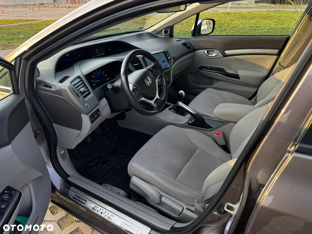 Honda Civic 1.8 Executive - 14