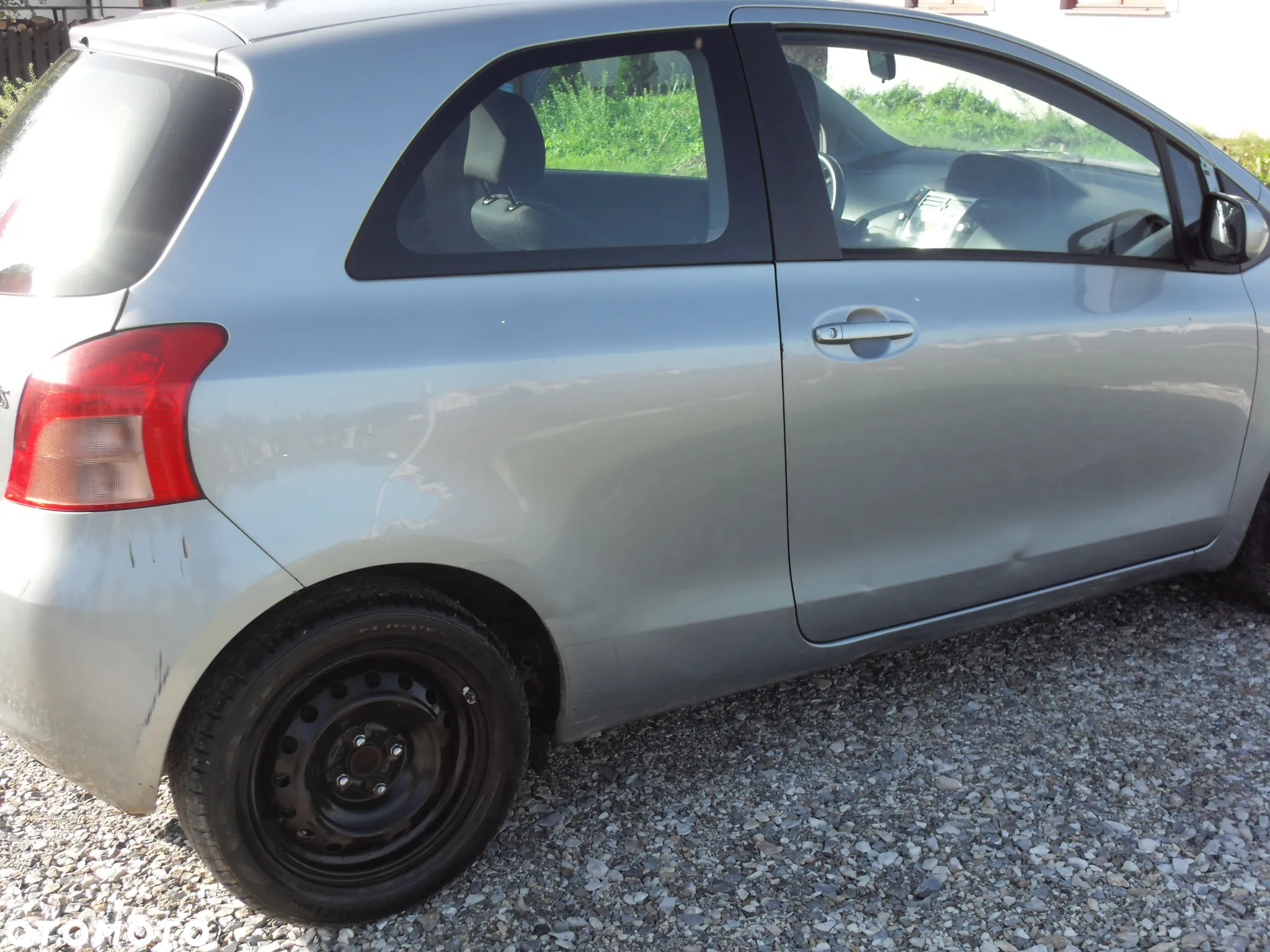 Toyota Yaris 1.3 Sol - 4