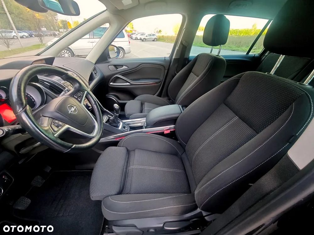 Opel Zafira Tourer 2.0 CDTI Innovation - 27