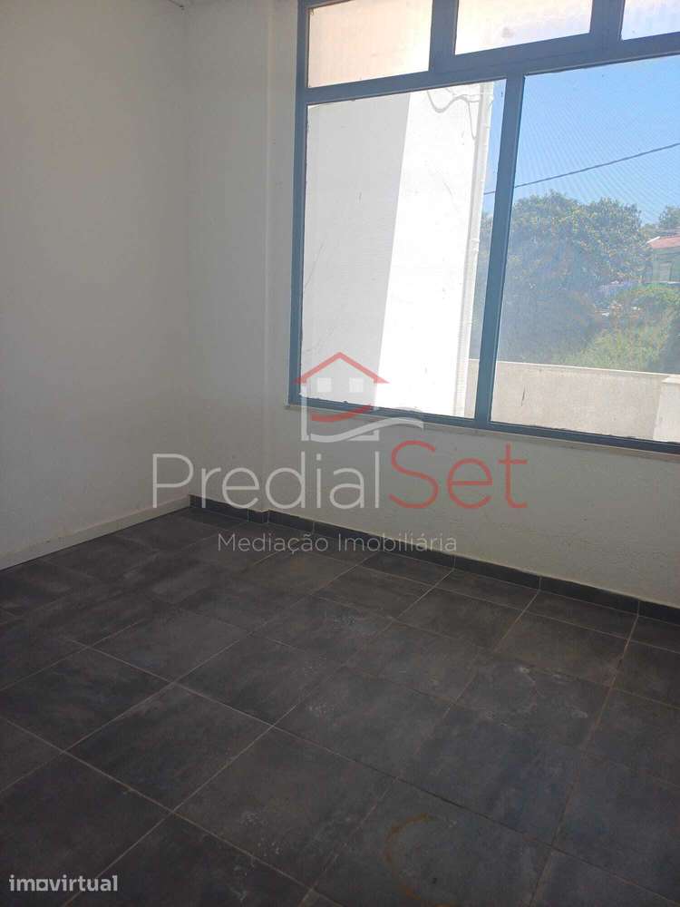 Armazém para arrendamento Centro de Setúbal - Grande imagem: 4/21
